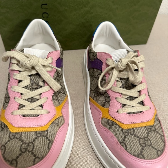 Gucci GG Multicolored Monogram Sneakers - Picture 5 of 6
